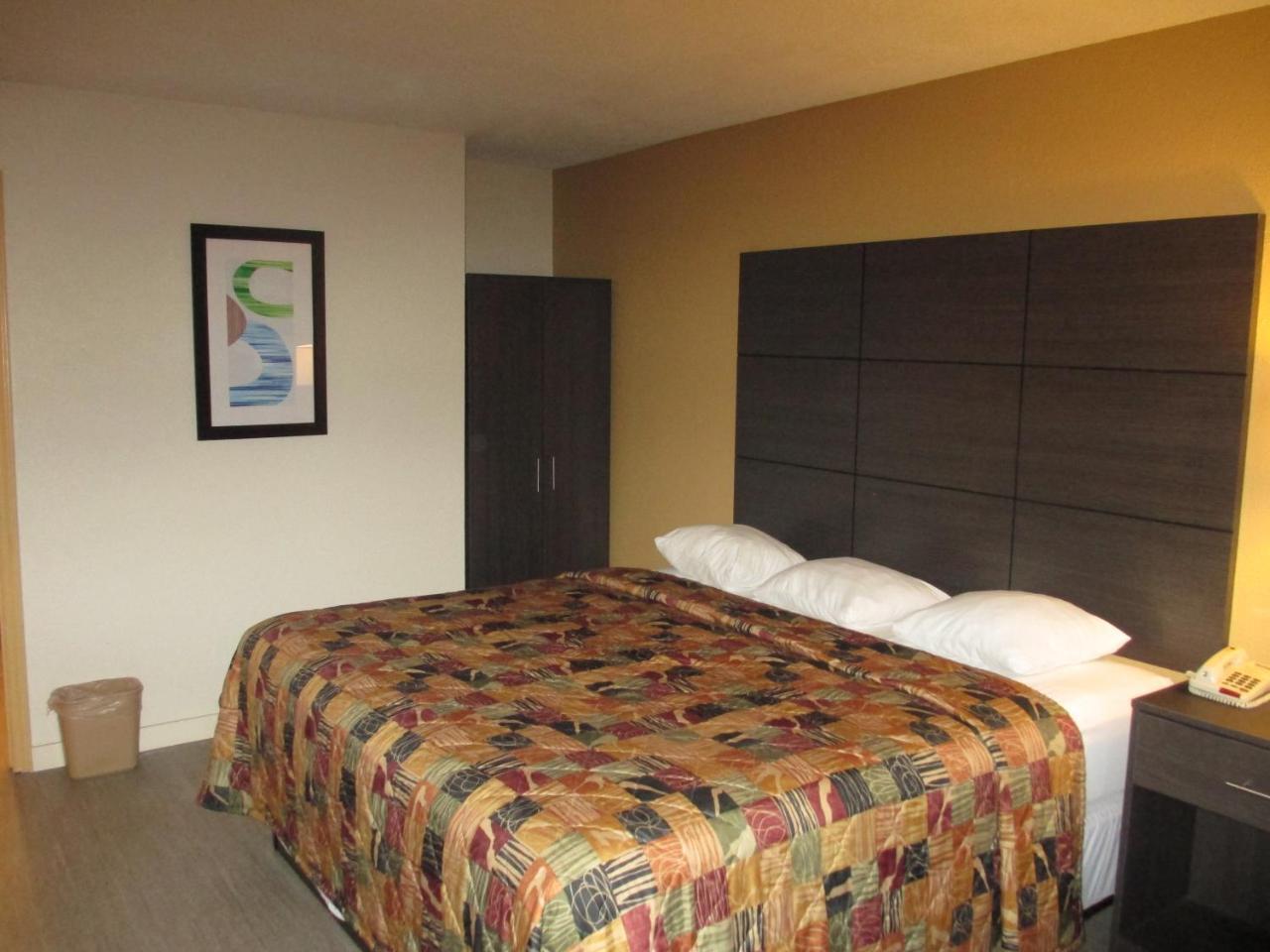 Sunset Inn Northlake Charlotte Dış mekan fotoğraf