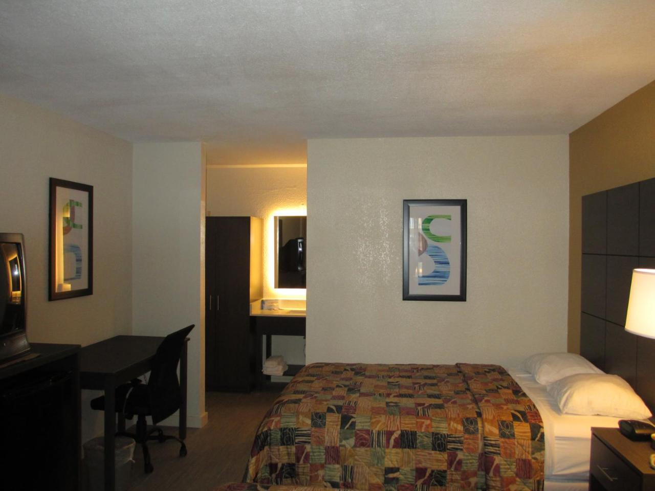 Sunset Inn Northlake Charlotte Dış mekan fotoğraf