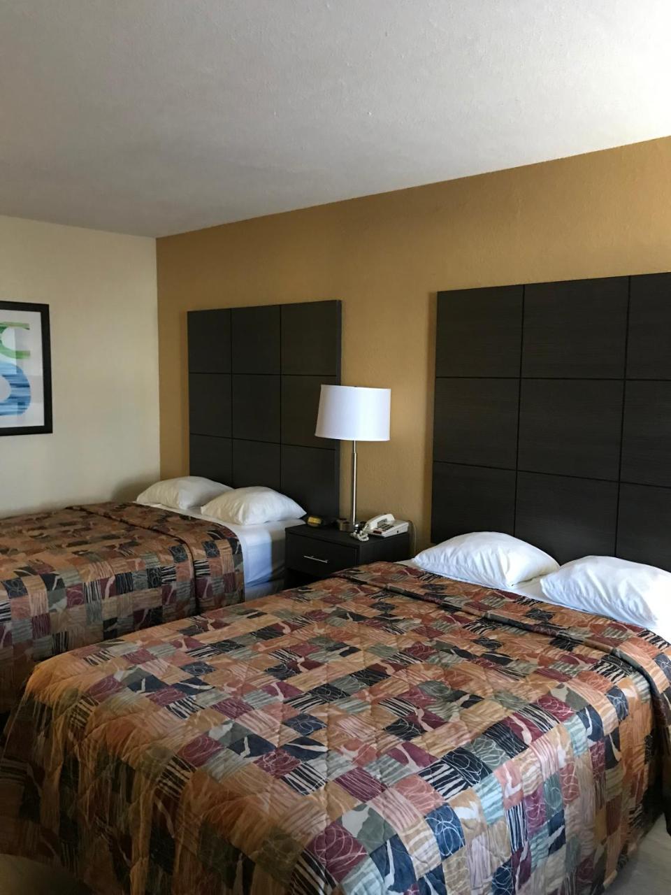 Sunset Inn Northlake Charlotte Dış mekan fotoğraf